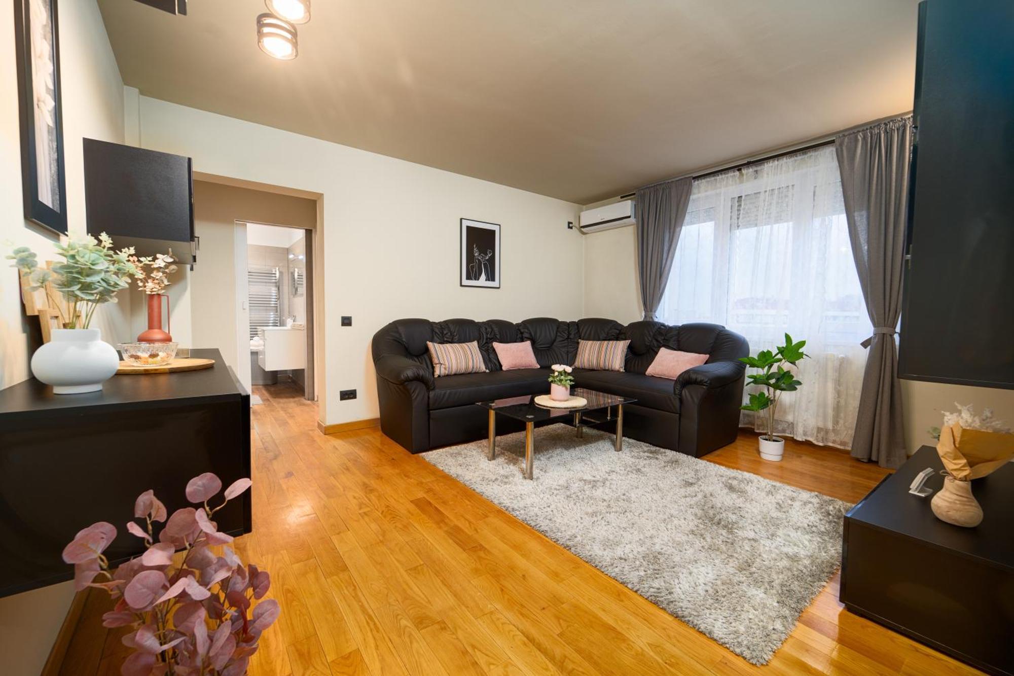 Central Elegant - Anastasia Apartment - By Openhouse Τιμισοάρα Εξωτερικό φωτογραφία