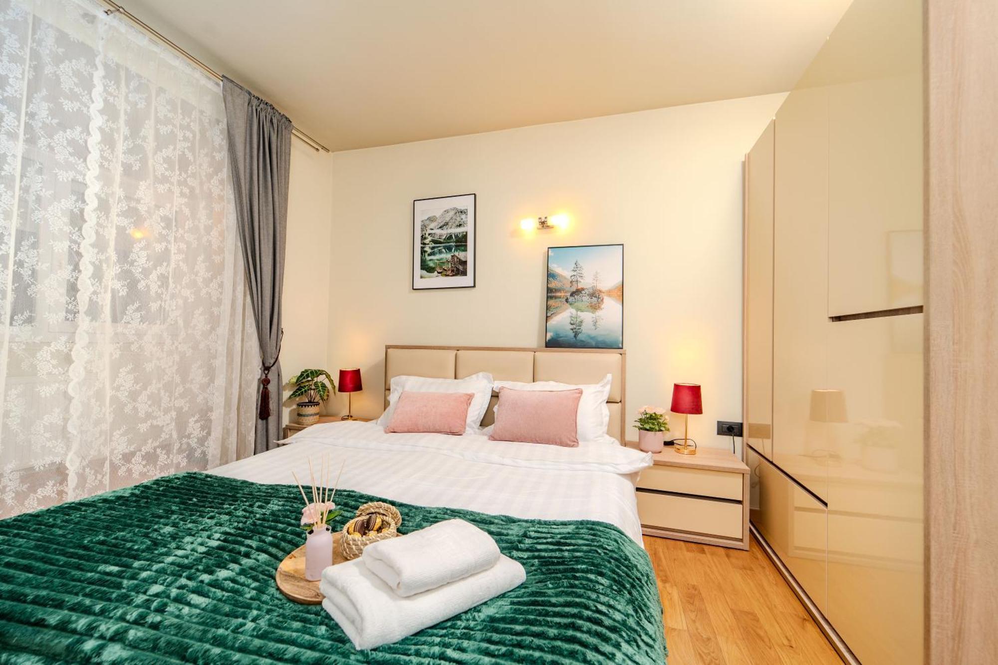 Central Elegant - Anastasia Apartment - By Openhouse Τιμισοάρα Εξωτερικό φωτογραφία